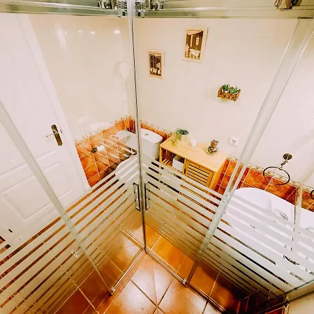 Mika's House Garden Apartment *